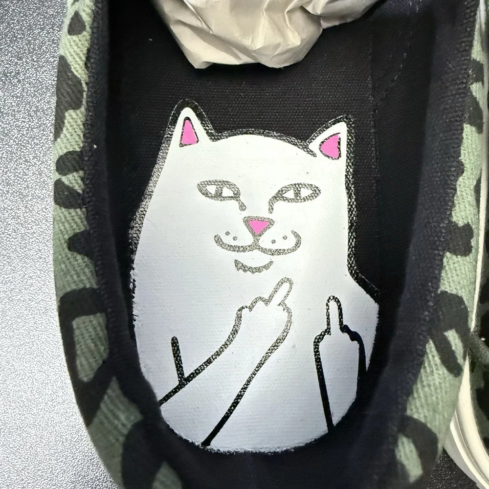 RipNDip Slip On Skate Shoes Womens Size‎ 7 Green Leopard Print Skateboard Casual